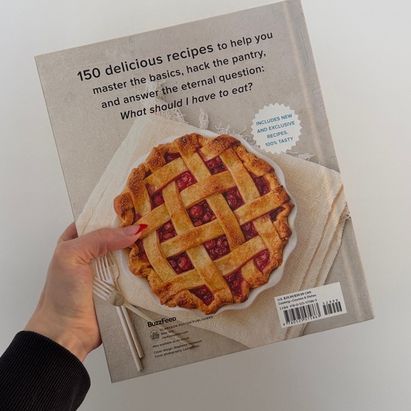 TASTY Ultimate Cookbook - Picture 2 of 3